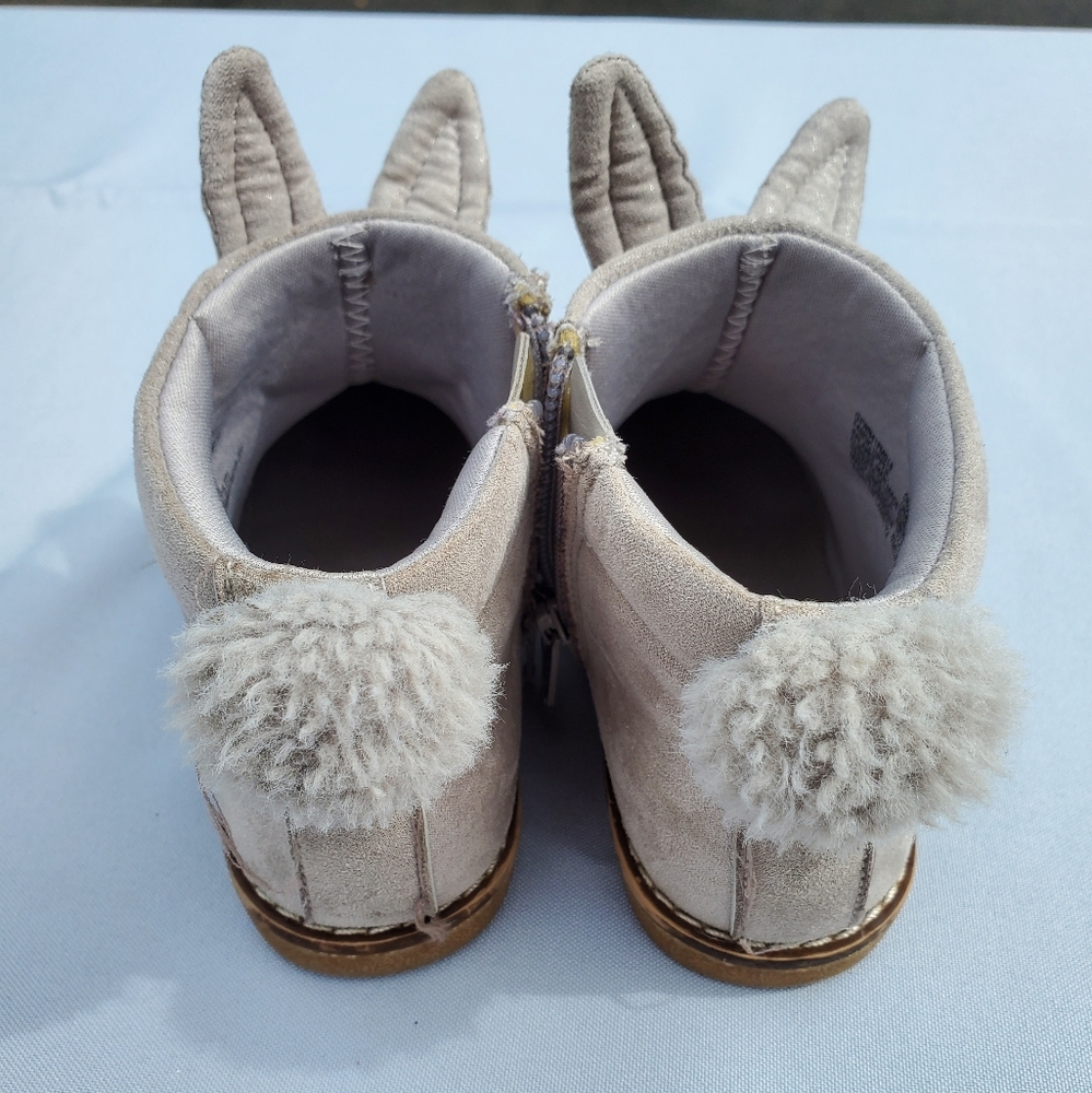Adorable Bunny Boots